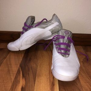 Woman’s Puma Golf Shoes